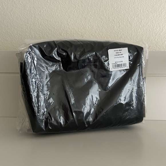 Tory Burch Cosmetic Case | NWT - Picture 4 of 6